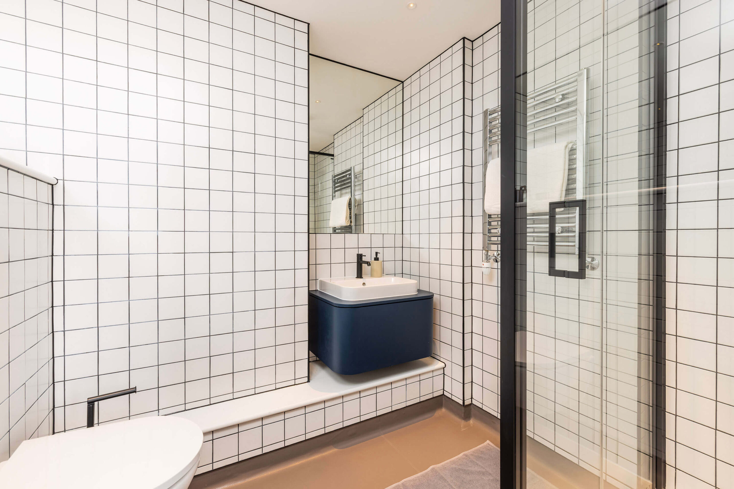 Co-Living Suites washroom