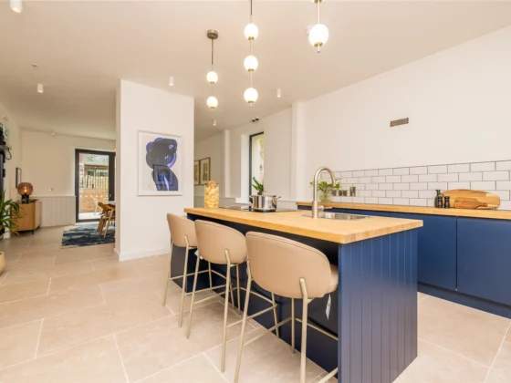 Shared Kitchen, Fernbank House
