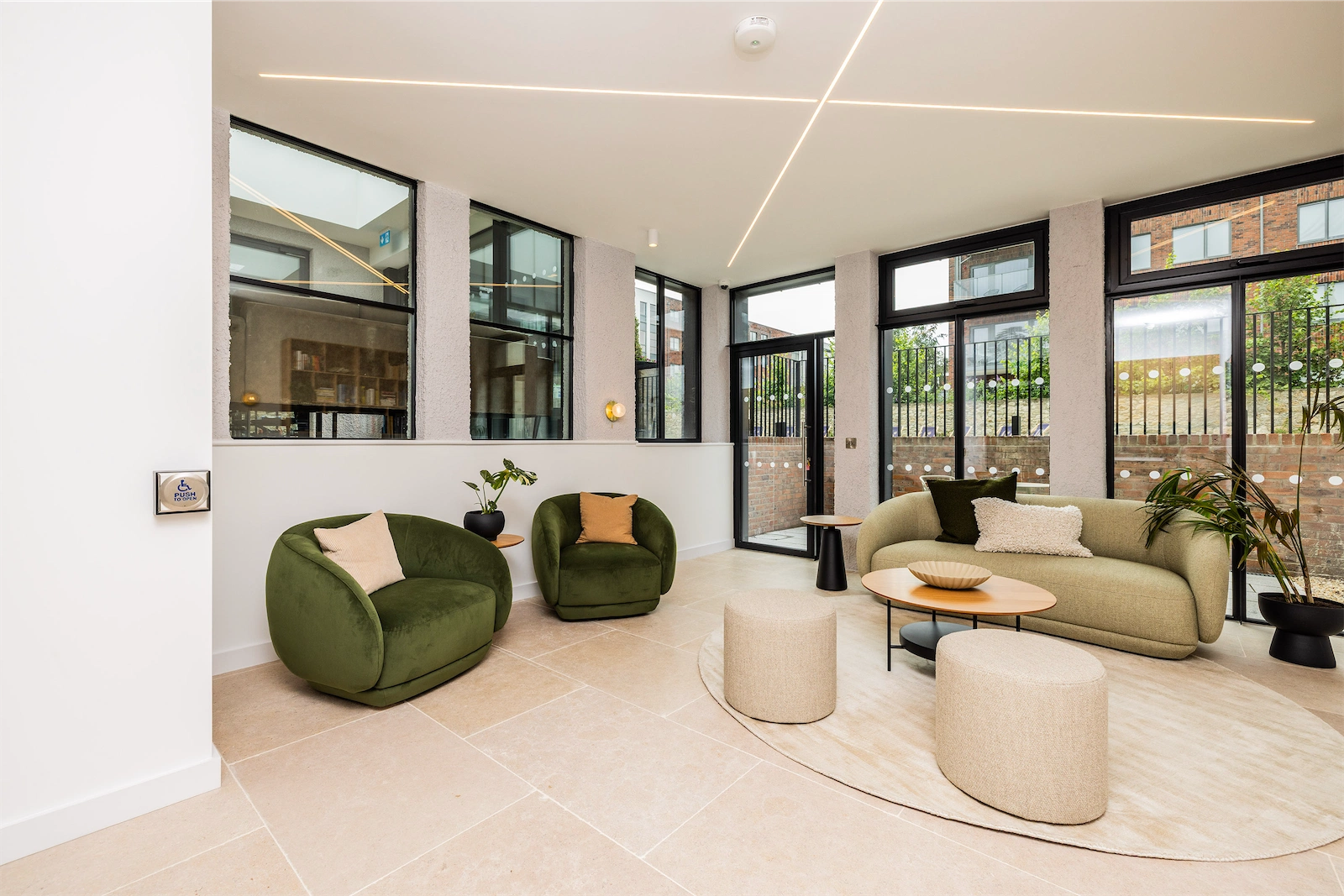 Lounge, Fernbank House